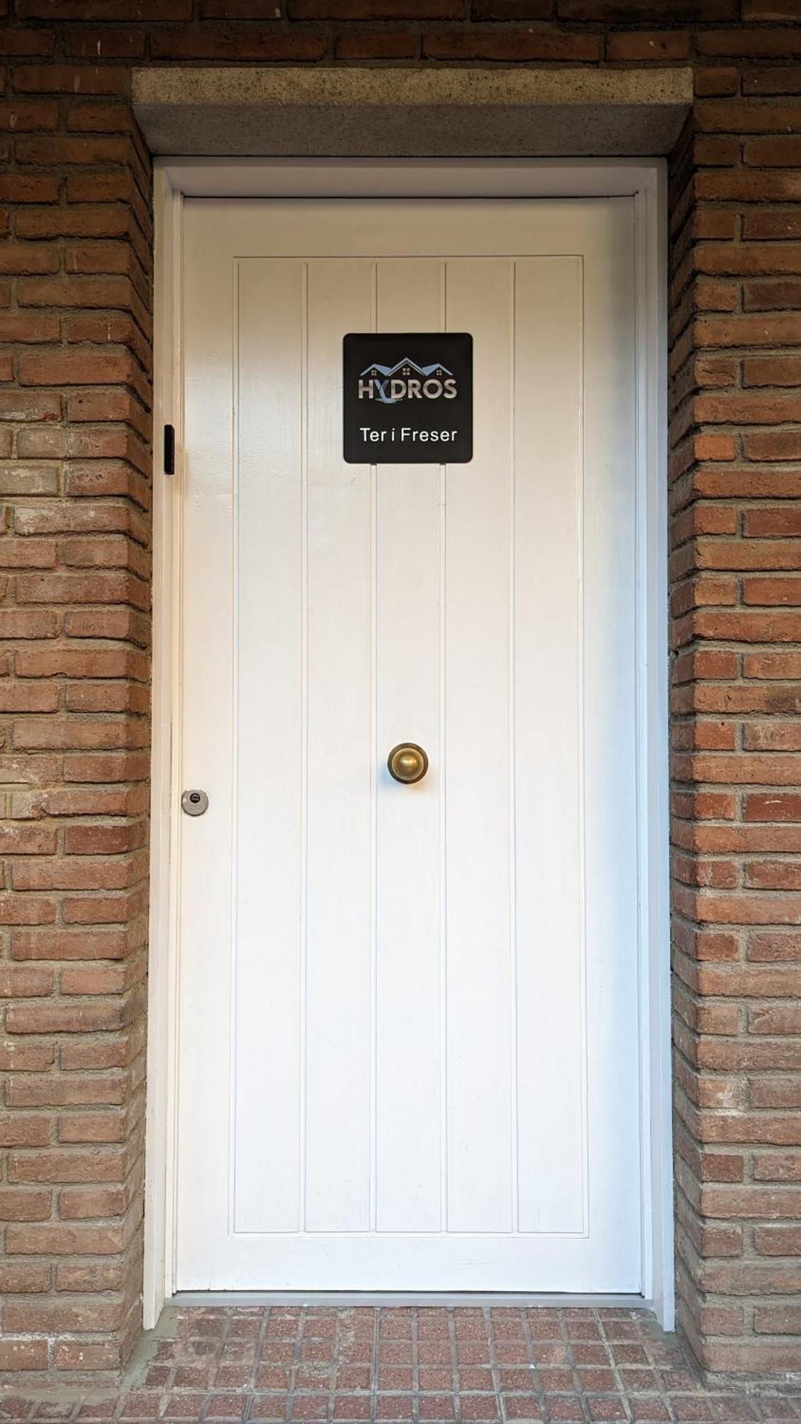 Hydros Apartment